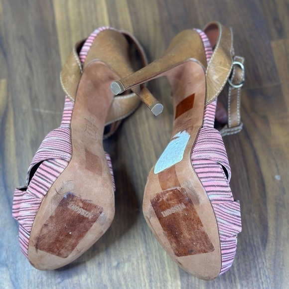 Missoni Platform Heels Pink and Tan T-Strap High Heel Sandals - Picture 6 of 6